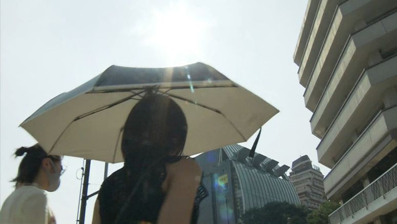 Scorching heat continues across Japan