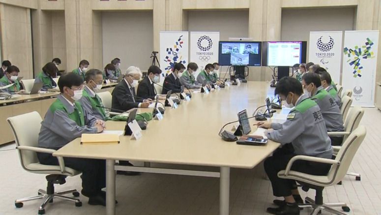 Experts maintain highest COVID alert for Tokyo