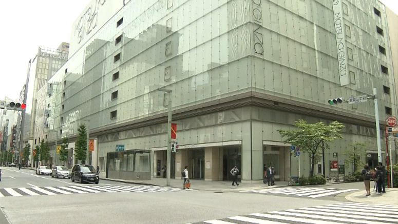 Shops closed in Tokyo, Osaka amid COVID emergency