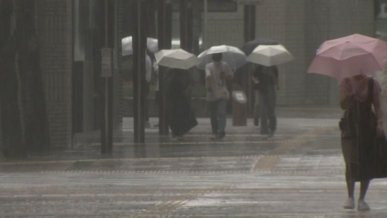 More downpours forecast in eastern, western Japan