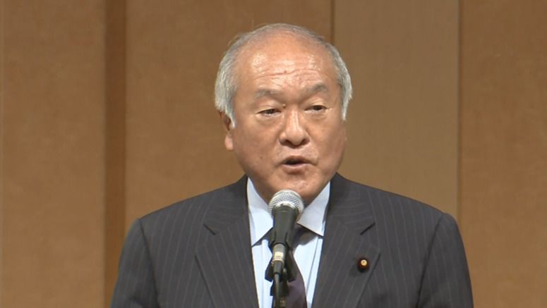Finance minister does not rule out market intervention over yen