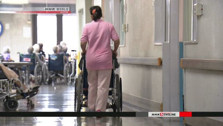 Survey: Care homes struggle to stop spread of COVID-19