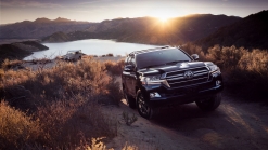 All-New Toyota Land Cruiser To Premiere This August With Hybrid Engine?