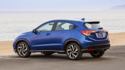 2020 Honda HR-V Reviews | Prices, features, specs and photos