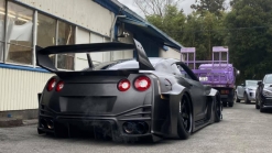 Liberty Walk's ‘LB-ER34 Super Silhouette Skyline' Is Here To Scare Actual Godzillas