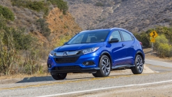 2020 Honda HR-V Reviews | Prices, features, specs and photos