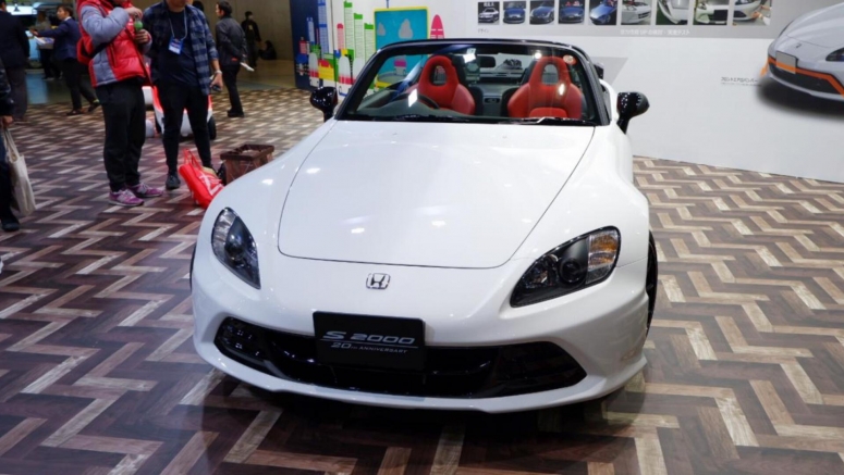 Honda Breathes New Life Into S2000 With 20th Anniversary Prototype Showcasing Genuine Accessories