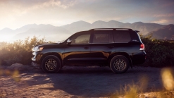 All-New Toyota Land Cruiser To Premiere This August With Hybrid Engine?