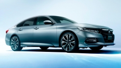 Tenth-Gen Honda Accord Finally Reaches Japan, Gains Genuine Accessories From The Get-Go