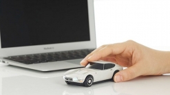 Browse The Web In Style With $69 Toyota 2000GT Wireless Mouse