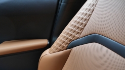 2020 Lexus UX 200 and UX 250h Reviews | Photos, features, specs and photos