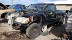 Junkyard Gem: 2006 Mitsubishi Raider