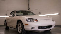 Get Ready For Summer With This 20 Year Old, 1,200 Mile Mazda MX-5 Miata