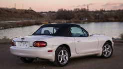 Get Ready For Summer With This 20 Year Old, 1,200 Mile Mazda MX-5 Miata