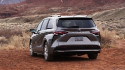 2021 Toyota Sienna minivan design is inspired by bullet trains