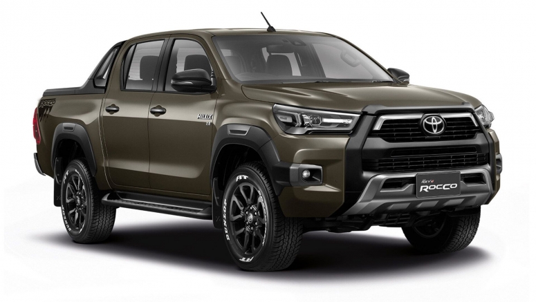 2020 Toyota Hilux Has Tweaked Looks And A New 2.8-Liter Diesel