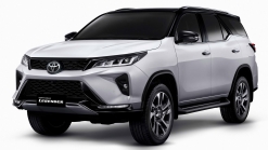 2021 Toyota Fortuner: Hilux's 7-Seater SUV Sibling Gets A Facelift Too