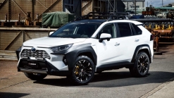 Toyota RAV4 Amped Up With New Arches And Rays Wheels