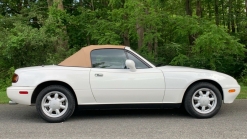 Hurry Up And Bid On This 15k Mile 1993 Mazda MX-5 Miata