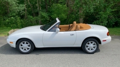 Hurry Up And Bid On This 15k Mile 1993 Mazda MX-5 Miata