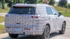 2022 Nissan Pathfinder Shows Big Infotainment Screen In Its Spy Debut