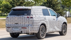 2022 Nissan Pathfinder Shows Big Infotainment Screen In Its Spy Debut