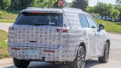 2022 Nissan Pathfinder Shows Big Infotainment Screen In Its Spy Debut