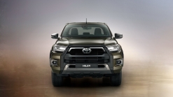 2021 Toyota Hilux Arrives In The UK To Show Other Pickup Trucks How It's Done