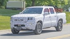 2021 Nissan Frontier captured in new spy photos