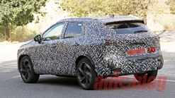 2022 Nissan Rogue Sport spy photos reveal parts of interior