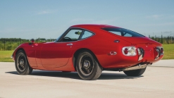 Ultra-Rare LHD 1967 Toyota 2000GT Racks Up $912k At Auction