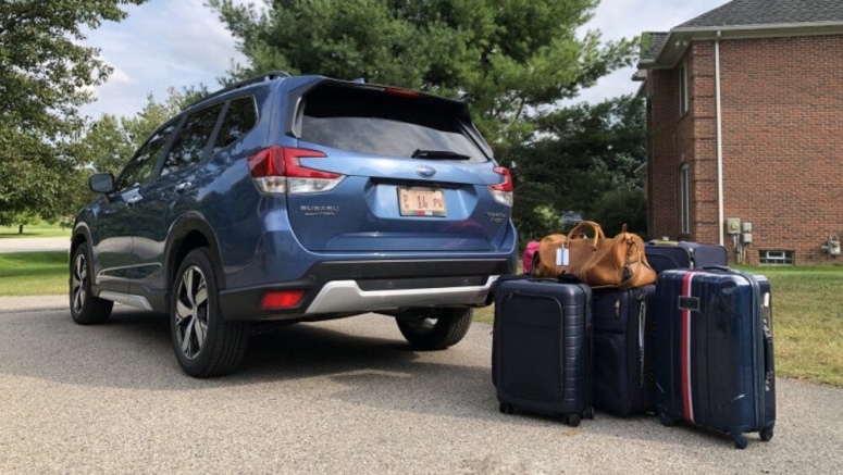 Subaru Forester Luggage Test | Cargo capacity, suitcases, specs