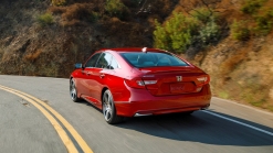 2021 Honda Accord gets better base tech, hybrid system improvements