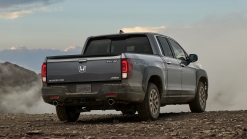 2021 Honda Ridgeline debuts with big design change