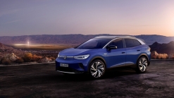 Hyundai Ioniq 5 vs VW ID.4, Nissan Ariya, Mustang Mach-E, Chevy Bolt EUV