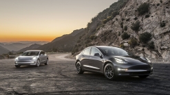 Tesla top, Infiniti bottom in owner satisfaction, says Consumer Reports