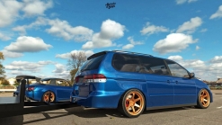 Matching Honda Odyssey And S2000 Would Make For The Ultimate Track Day Combo