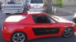 This Honda Civic/CR-X del Sol Boasts Some Dubious Modifications