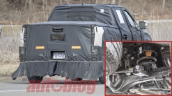 Next-generation Tundra caught testing with coil springs in new spy photos