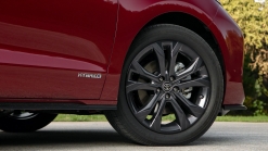 2021 Toyota Sienna XSE Road Test Review | It's the 'sporty' one