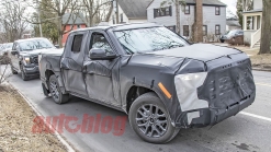 Next-generation Tundra caught testing with coil springs in new spy photos