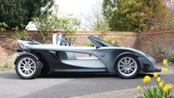 The Lotus 340R was the Elise's LSD-Fuelled Trackday Brother
