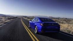 Lexus ES gets a tech-focused mid-cycle update for the 2022 model year