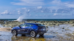 Lamborghini Urus pair completes 4,000-mile trip across Japan
