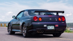 This Midnight Purple II 1999 Nissan Skyline GT-R Could Sell For $400k