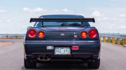 This Midnight Purple II 1999 Nissan Skyline GT-R Could Sell For $400k