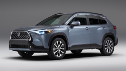 2022 Toyota Corolla Cross fills the small SUV gap between CH-R and RAV4