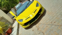 Honda Civic Tries Hard To Pass For A Lamborghini Aventador SVJ