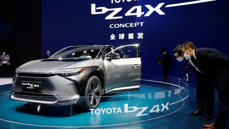 Suzuki and Daihatsu join Toyota electric vehicle venture