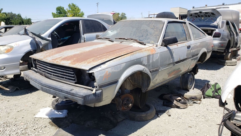 Junkyard Gem: 1982 Toyota Corolla SR5 Liftback